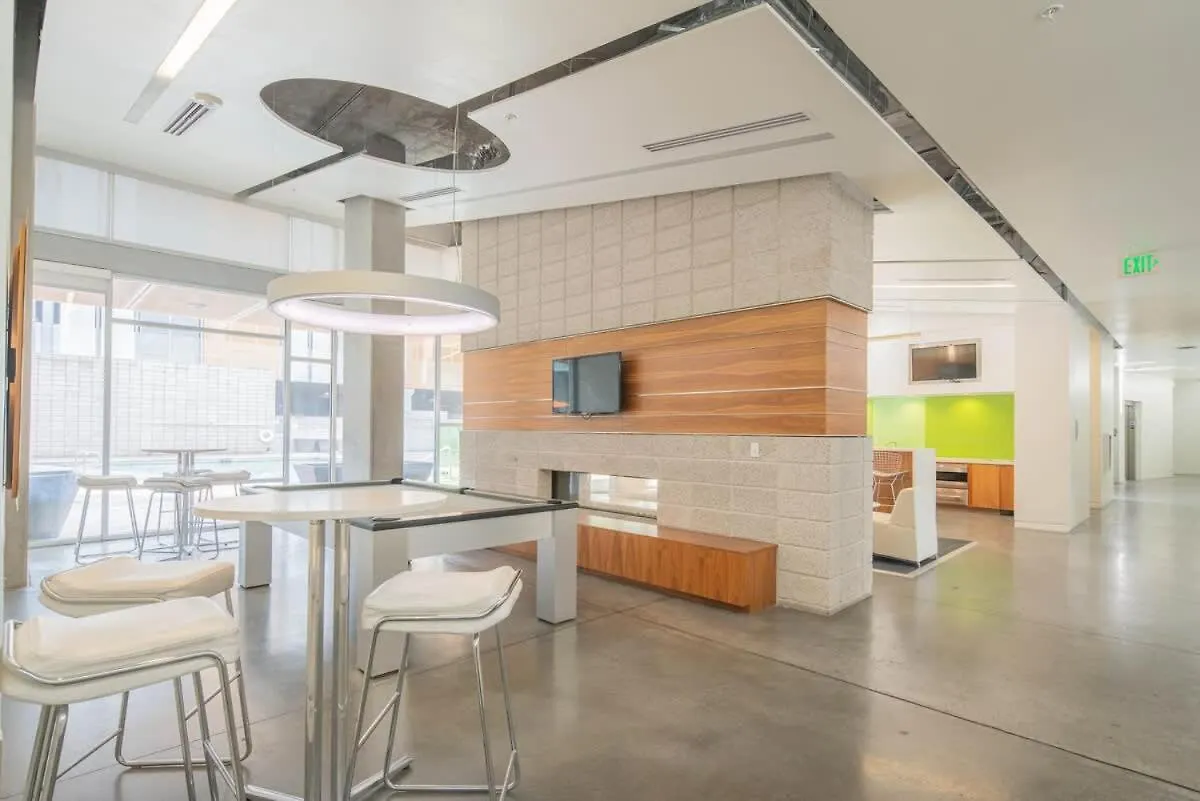 Apartmán Vibrant 2Bd - Cdt - Gym, Pool, Parking - Sleep 8 Phoenix